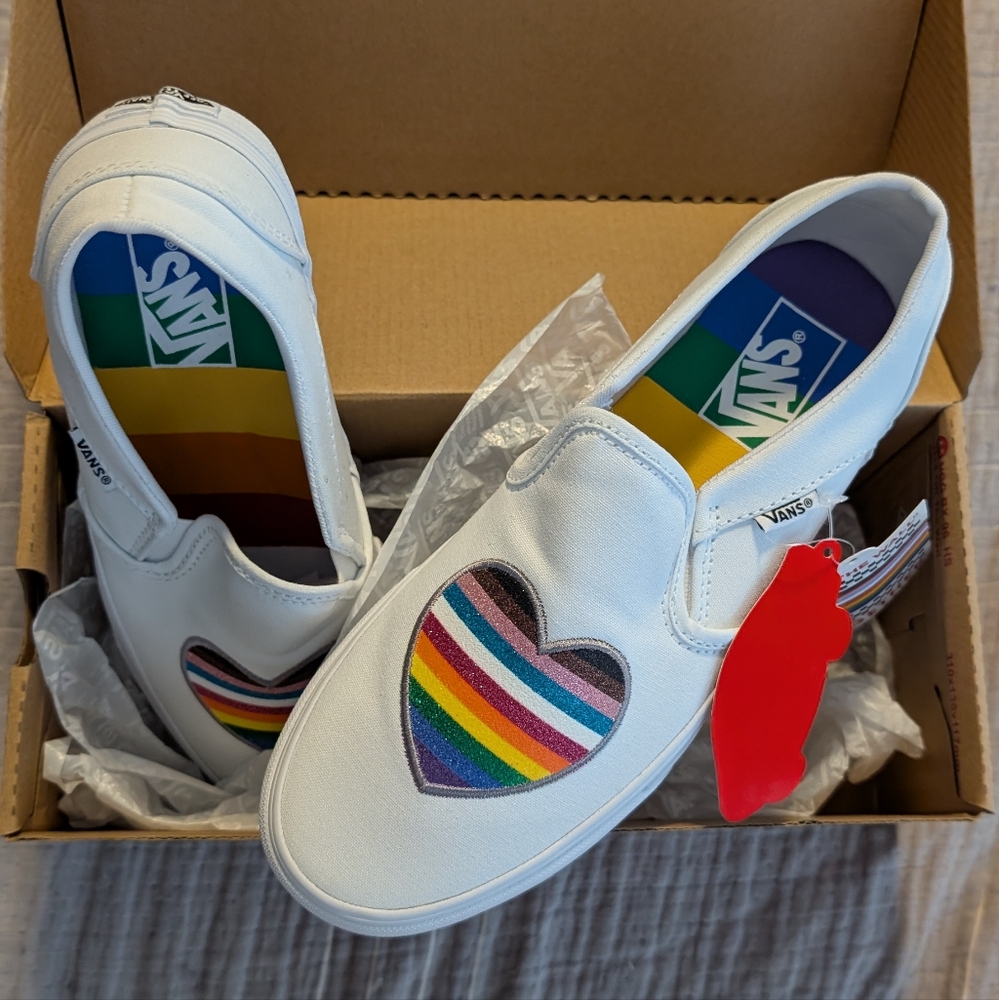 Vans Pride Glitter Heart Asher Slip On Sneakers